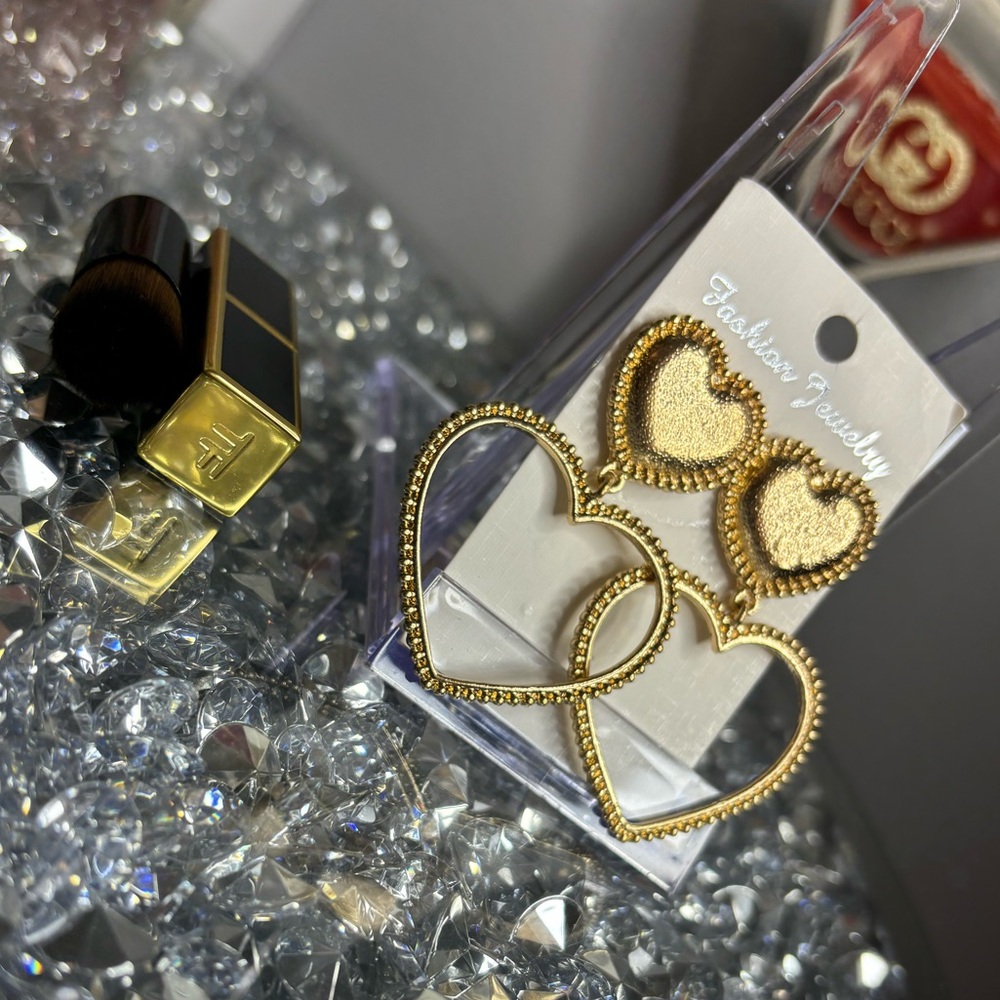Chanel, tom ford, Love is in the air bundle of 3 NWOT - Picture 9 of 9